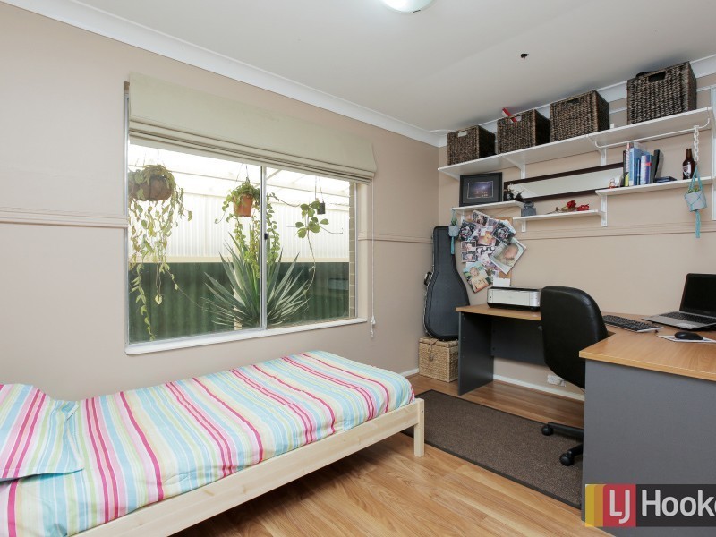 17 Farringdon Way, Huntingdale WA 6110