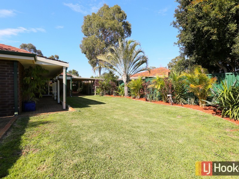 17 Farringdon Way, Huntingdale WA 6110