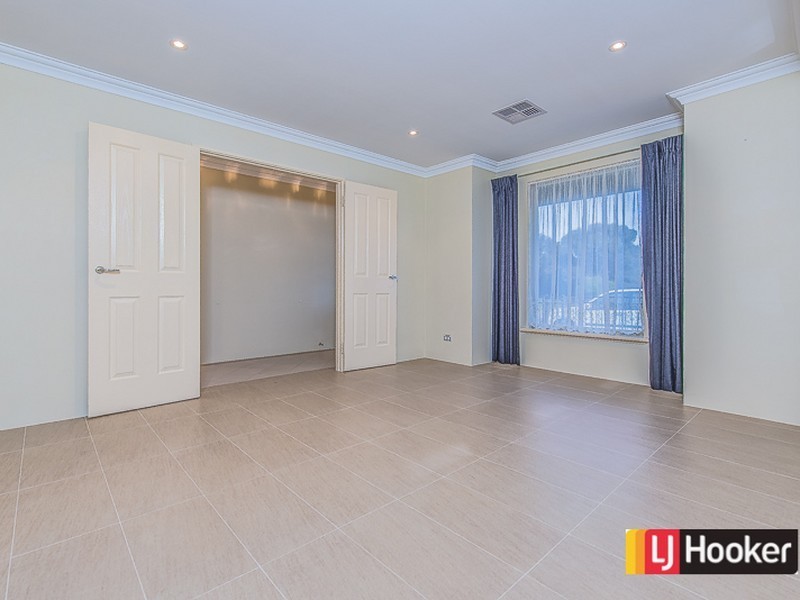 17 Casablanca Avenue, Southern River WA 6110