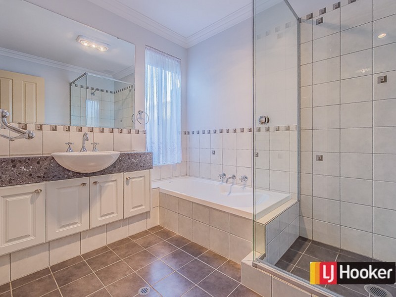 17 Casablanca Avenue, Southern River WA 6110