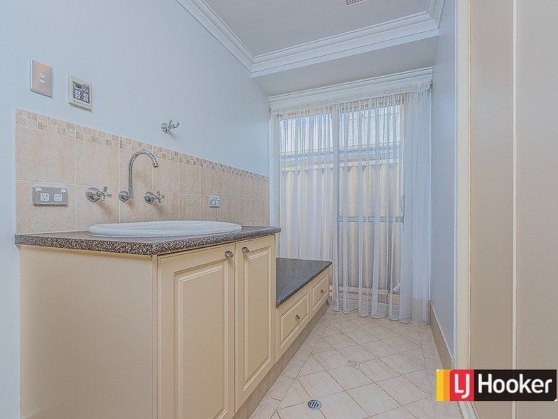 17 Casablanca Avenue, Southern River WA 6110