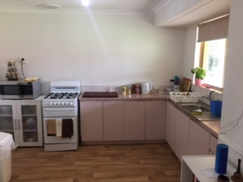 8 Needlewood Rise, Kenwick WA 6107