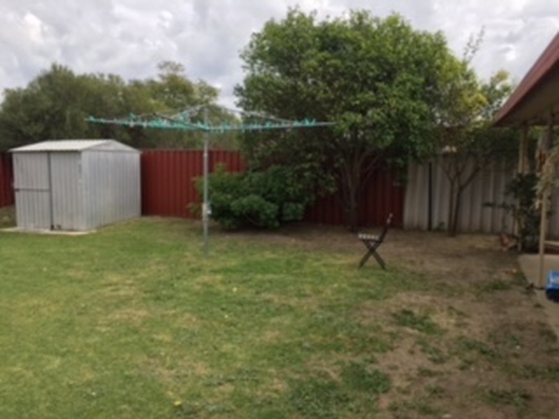 8 Needlewood Rise, Kenwick WA 6107