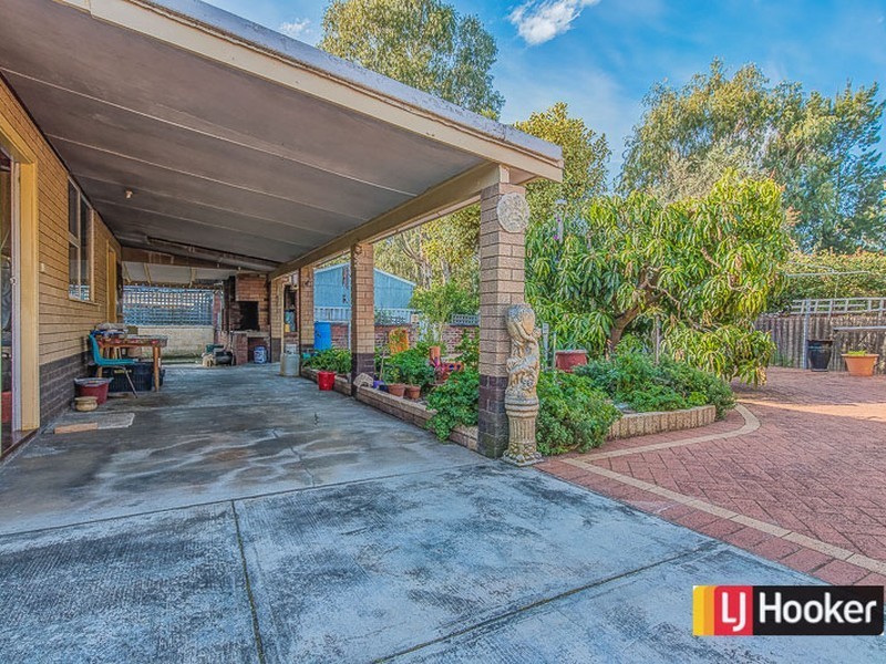 22 Kenwick Road, Kenwick WA 6107