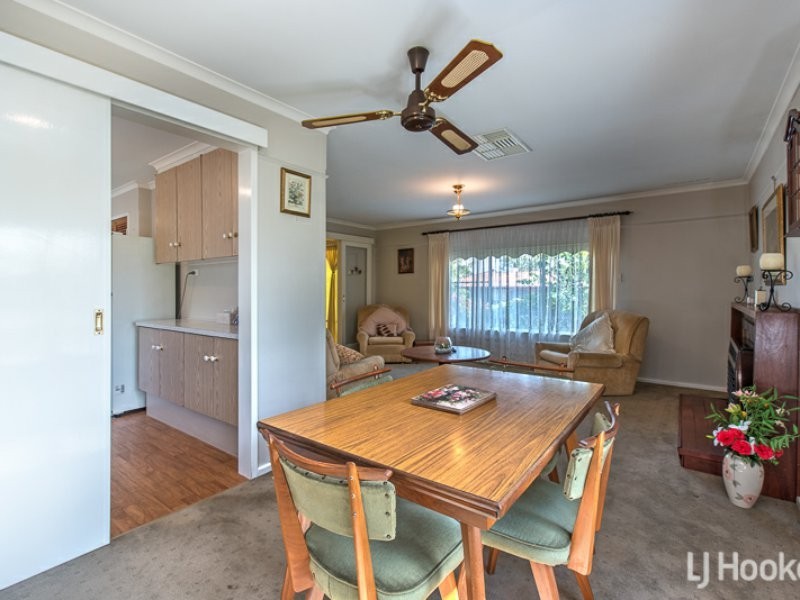 15 Ailsworth Court, Thornlie WA 6108