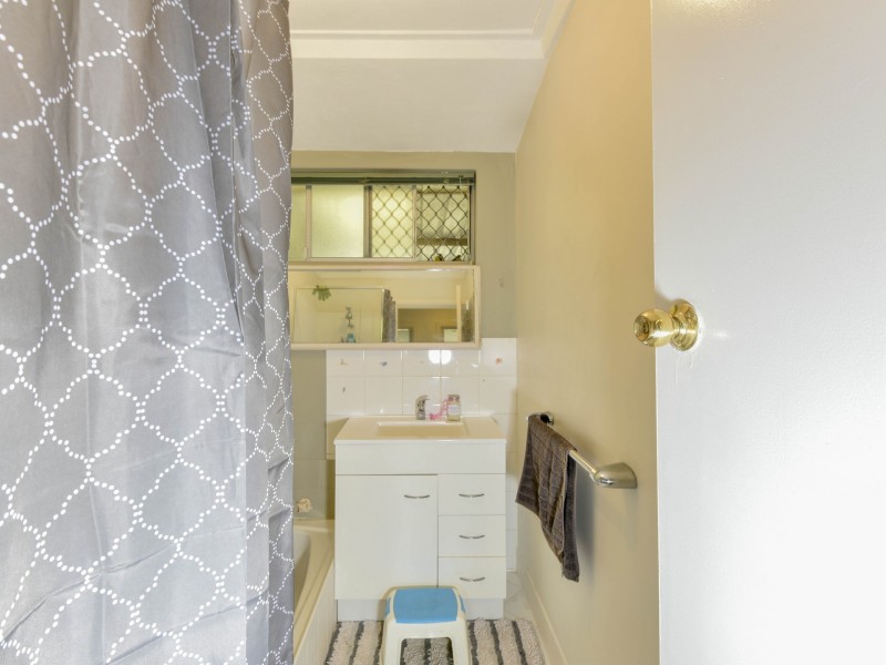 9 Dunholme Place, Huntingdale WA 6110