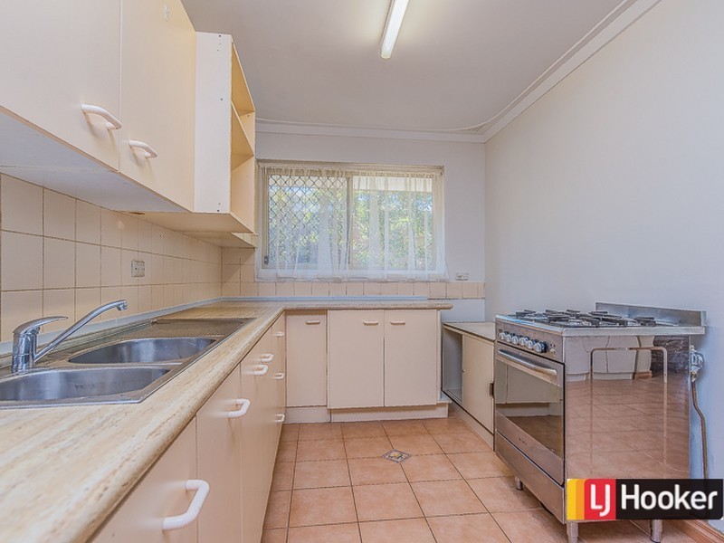 11 Blanche Street, Gosnells WA 6110