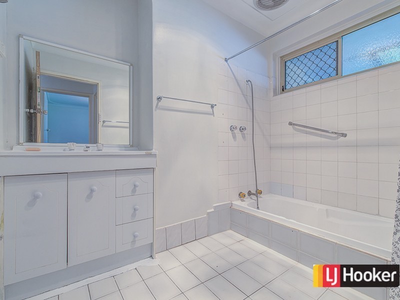 11 Blanche Street, Gosnells WA 6110