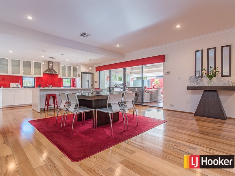 16 Stills Avenue, Harrisdale WA 6112