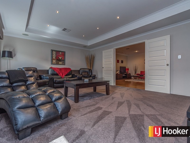 16 Stills Avenue, Harrisdale WA 6112