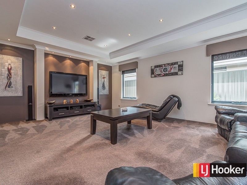 16 Stills Avenue, Harrisdale WA 6112