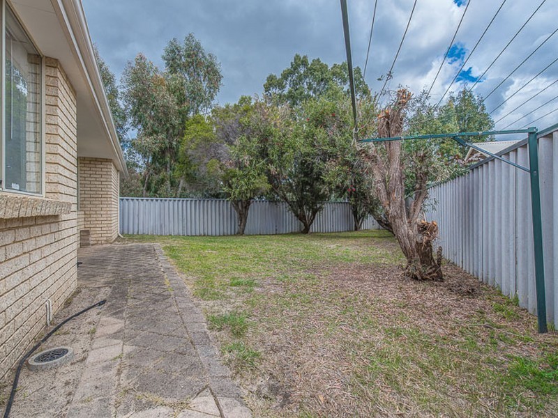 4/12 Firetail Place, Kenwick WA 6107