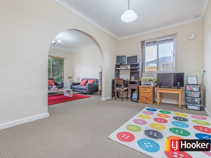 12B Clancy Way, Thornlie WA 6108