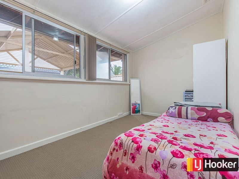 12B Clancy Way, Thornlie WA 6108