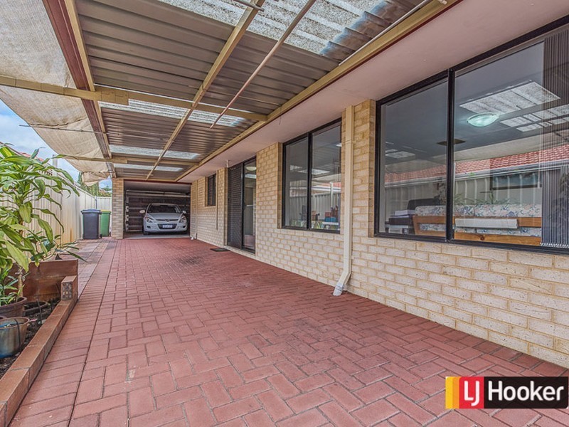 15 Montezuma Loop, Canning Vale WA 6155