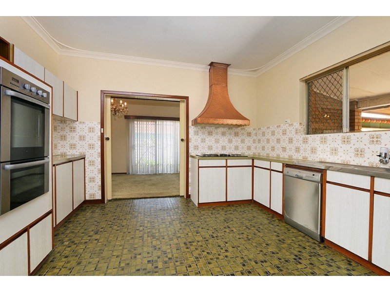 129 Belmont Road, Kenwick WA 6107