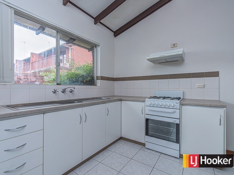 1/3 Marsh Road, Mount Richon WA 6112