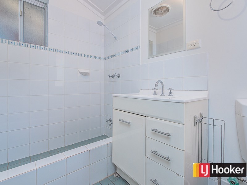 1/3 Marsh Road, Mount Richon WA 6112