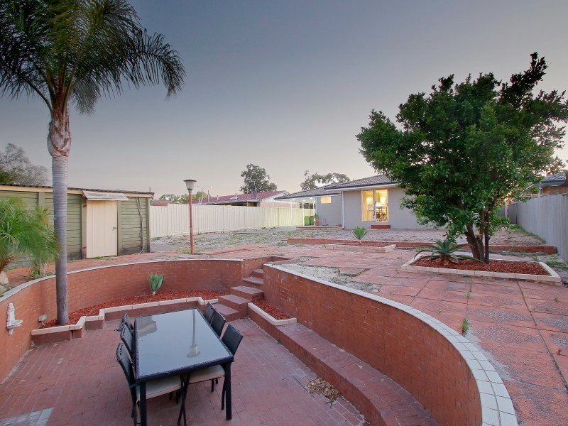 62 Corfield Street, Gosnells WA 6110