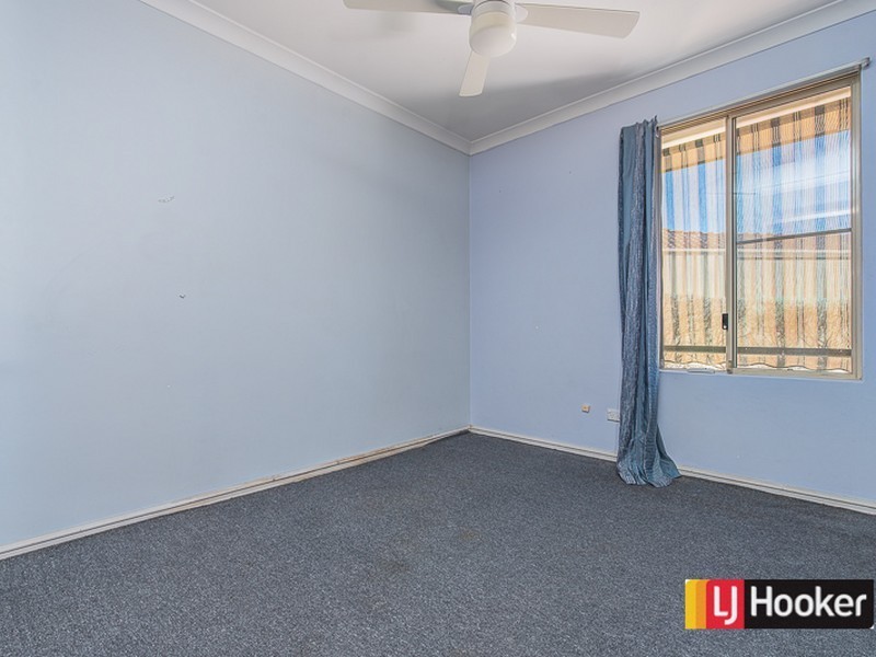 8B Exmouth Place, Thornlie WA 6108