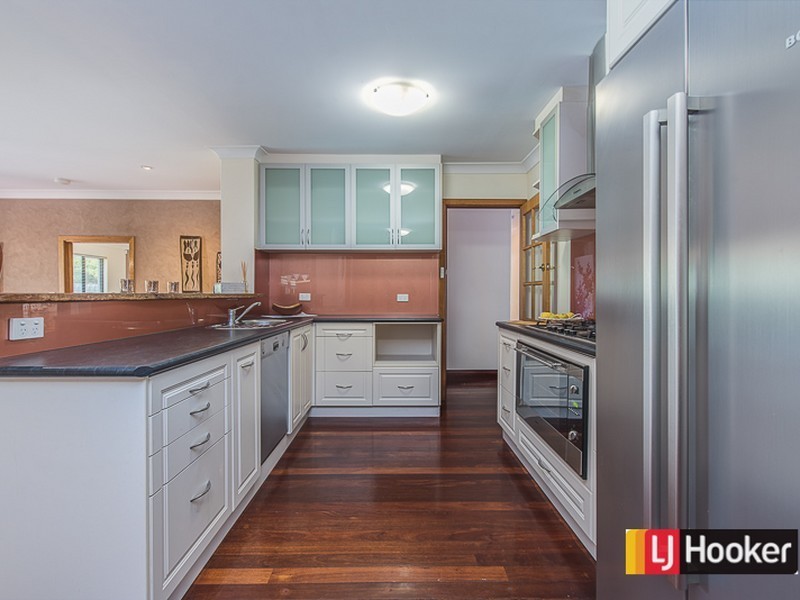 16 Anderson Way, Thornlie WA 6108