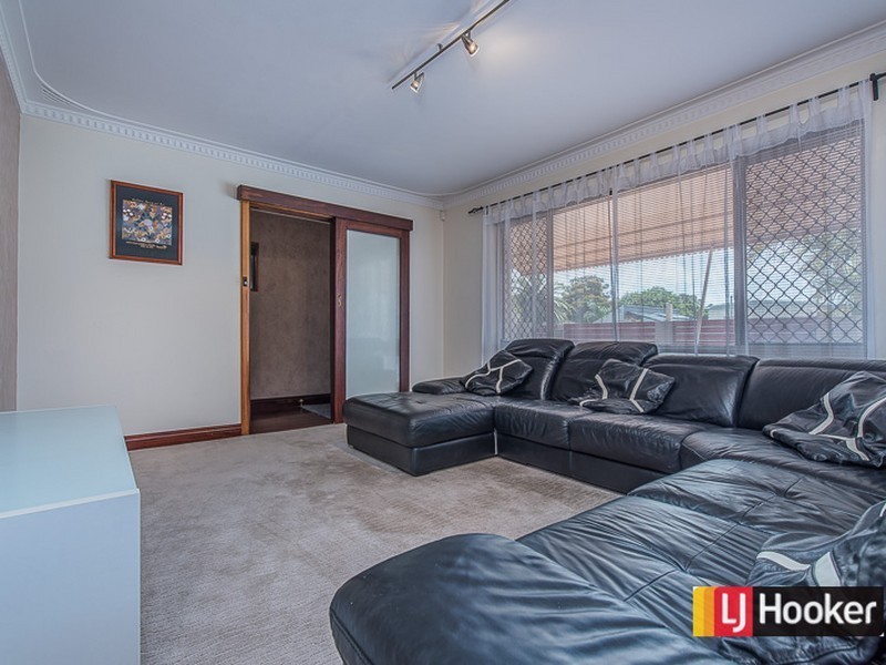 16 Anderson Way, Thornlie WA 6108
