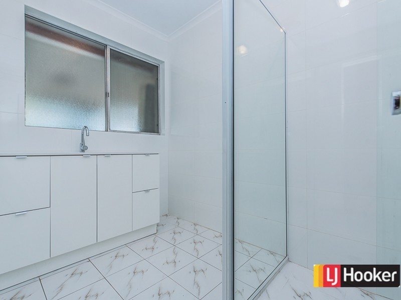 6 Lind Court, Langford WA 6147