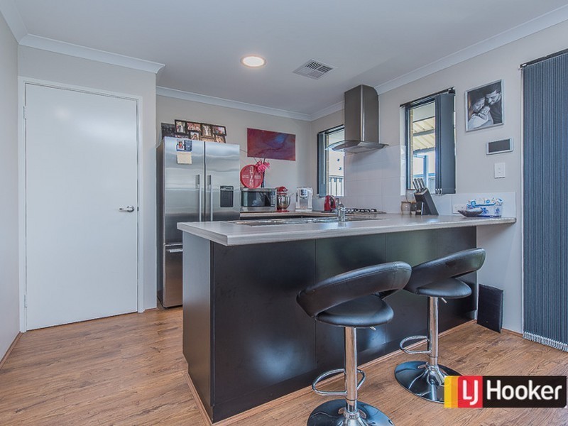 48 Carbeen View, Piara Waters WA 6112