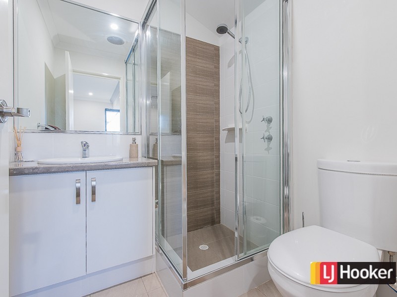 48 Carbeen View, Piara Waters WA 6112