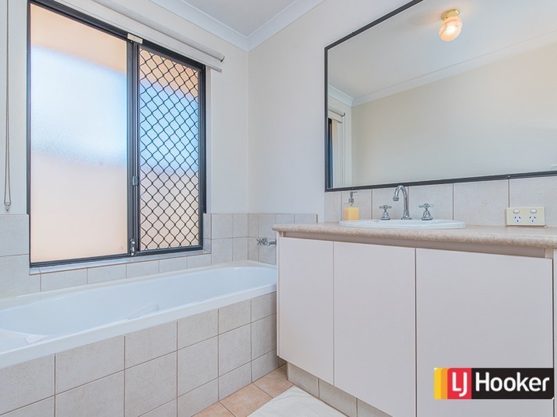 6 Rand Street, Maddington WA 6109