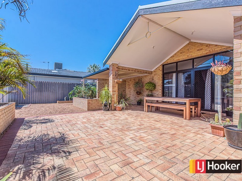 6 Rand Street, Maddington WA 6109