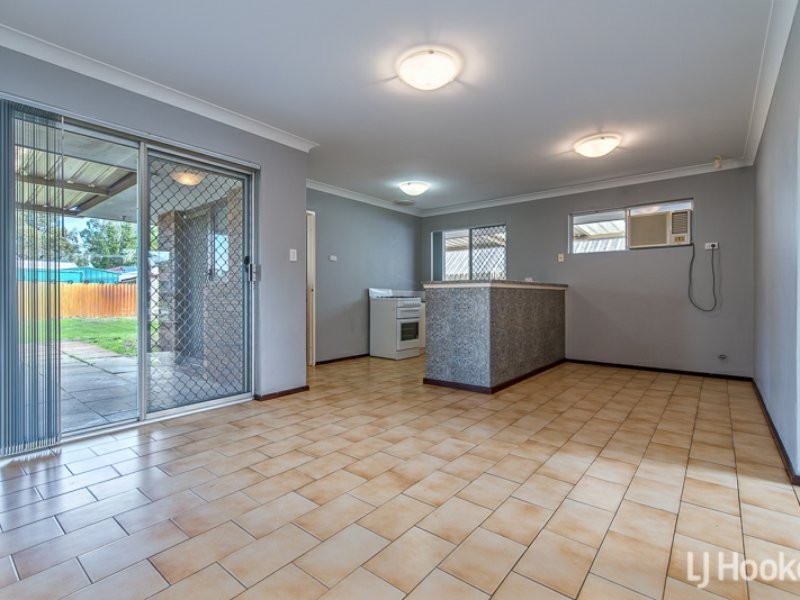 19 Storey Road, Thornlie WA 6108