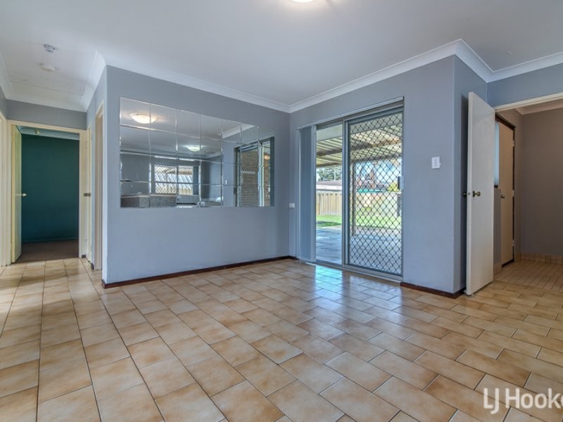 19 Storey Road, Thornlie WA 6108