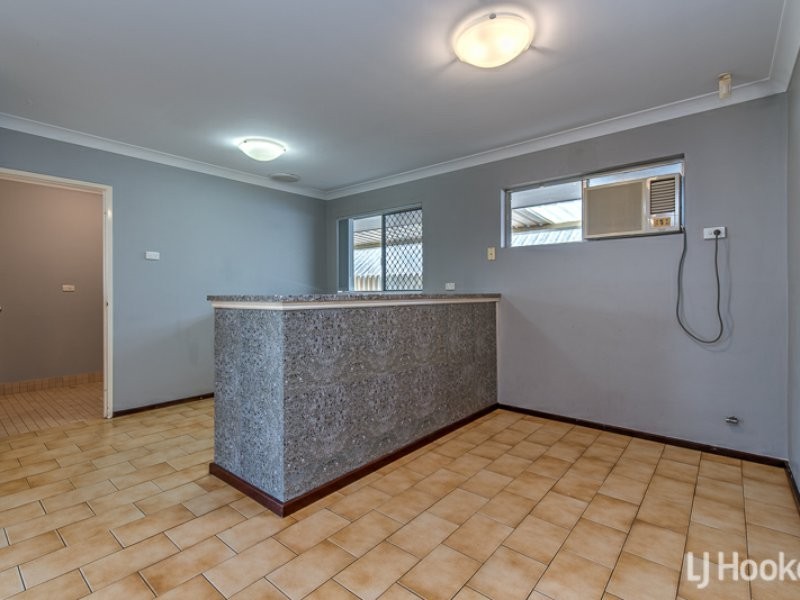 19 Storey Road, Thornlie WA 6108