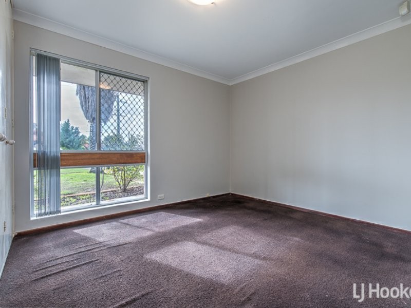 19 Storey Road, Thornlie WA 6108