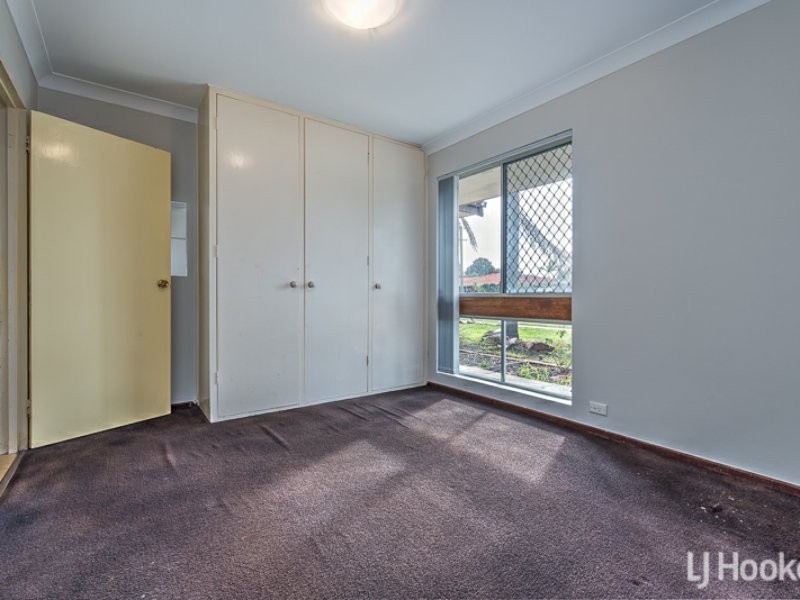19 Storey Road, Thornlie WA 6108