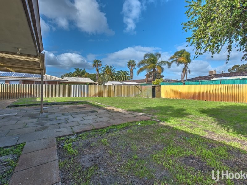19 Storey Road, Thornlie WA 6108
