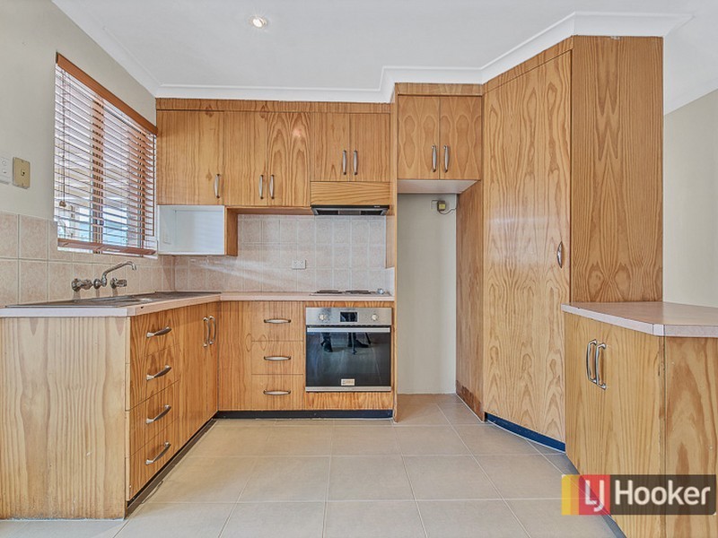 119 Lyrebird Way, Thornlie WA 6108