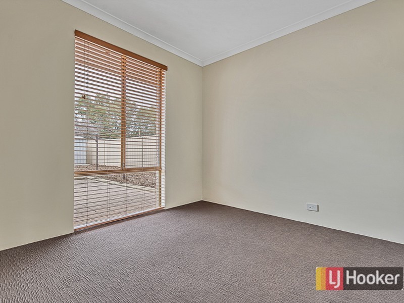119 Lyrebird Way, Thornlie WA 6108