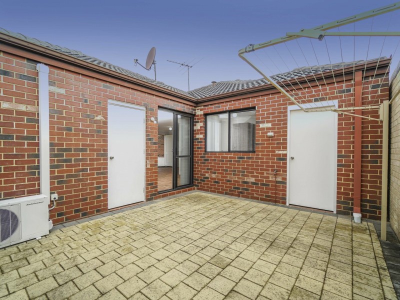 8 Gowrie Approach  (formally Pinnaster Bld, Canning Vale WA 6155