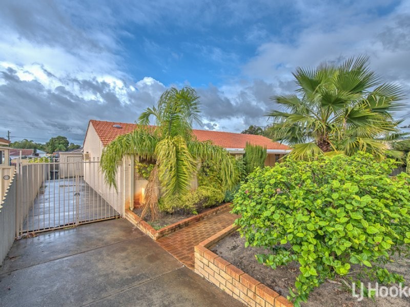 8 Debenham Street, Thornlie WA 6108