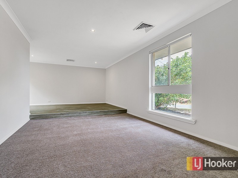 5 Gunn Court, Thornlie WA 6108