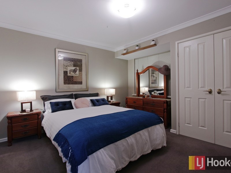 51 Waterperry Drive, Canning Vale WA 6155