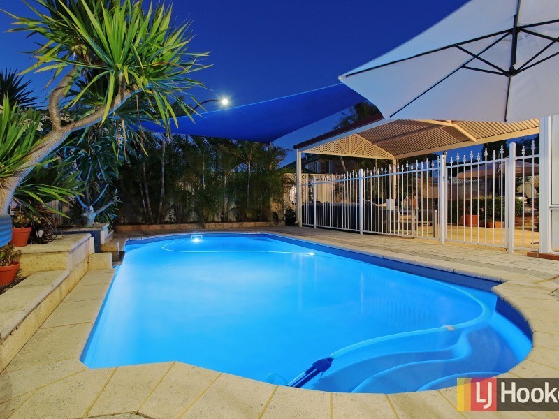 51 Waterperry Drive, Canning Vale WA 6155