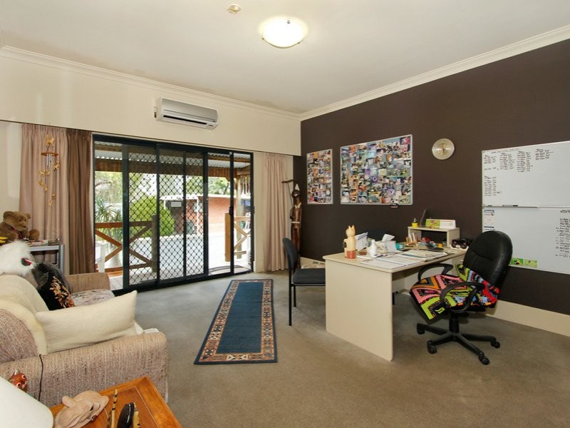 11 Passmore Street, Southern River WA 6110