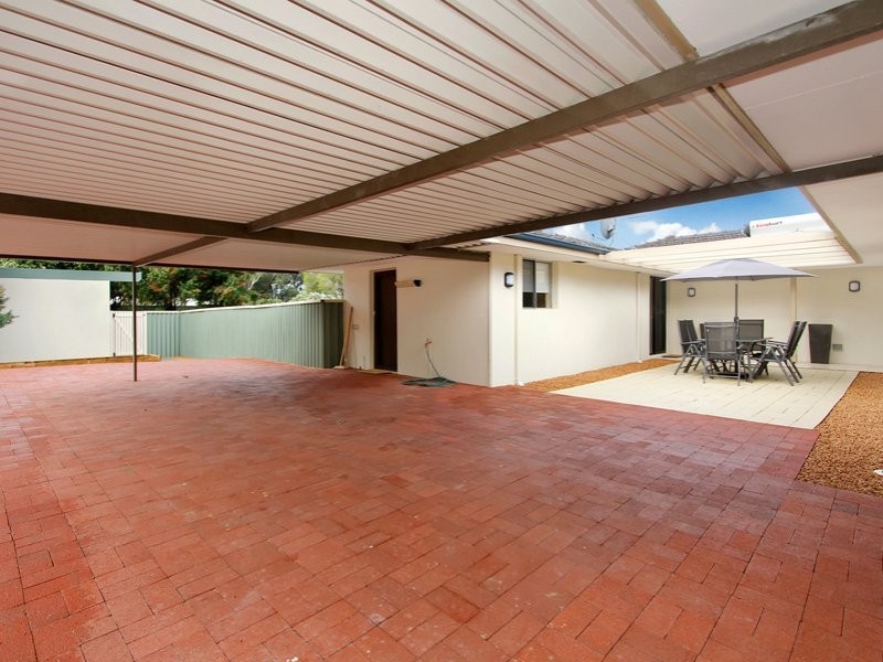 11 Passmore Street, Southern River WA 6110