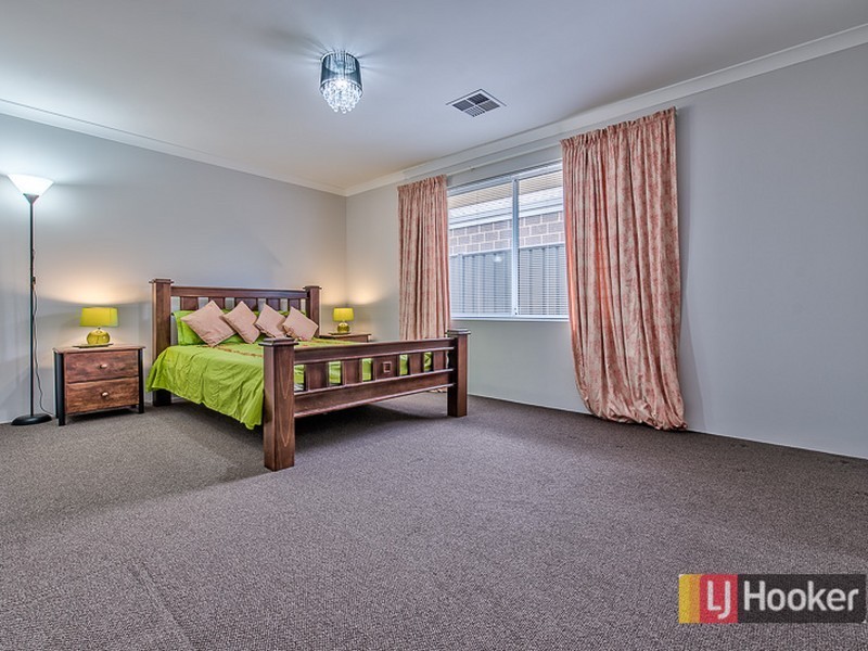 1 Bedgebury Road, Hilbert WA 6112