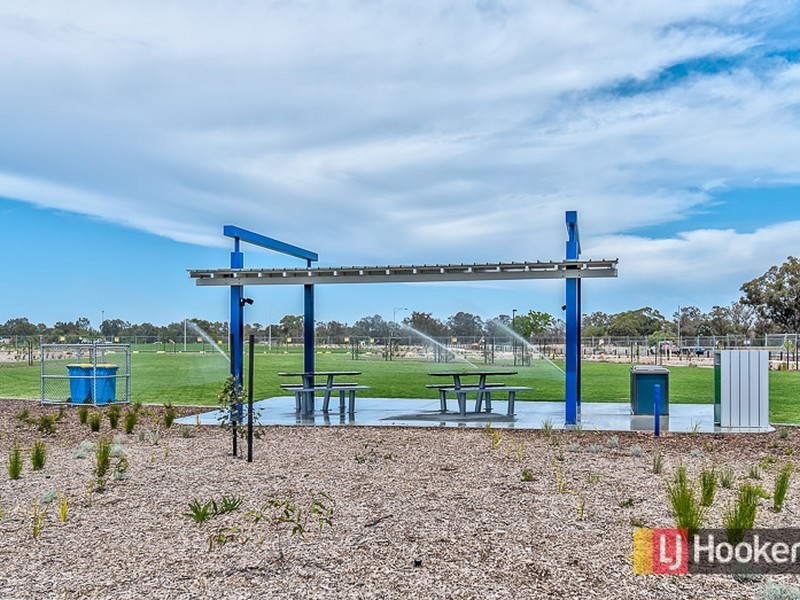 1 Bedgebury Road, Hilbert WA 6112