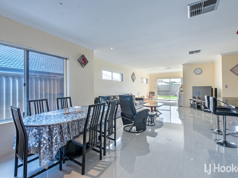 26 Bradley Street, Southern River WA 6110