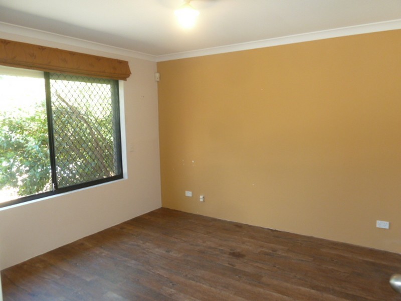 2 Stanford Street, Maddington WA 6109